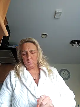 theblondecocklover online show from March 2026 08:52:02 AM