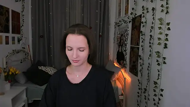 Ariadna Shy online show from December 2024 02:17:01 AM