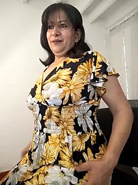 christy ant online show from February 2026 06:49:02 PM