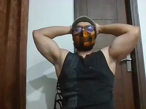 Snapshot of NunnuLelo chatting on March 2026 10:38:01 PM NunnuLelo online show from March 2026 10:38:01 PM