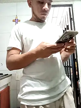 Snapshot of Gloryholeroom chatting on February 2026 07:17:02 PM Gloryholeroom online show from February 2026 07:17:02 PM