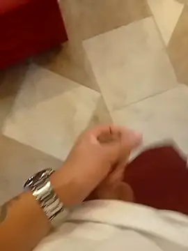 Snapshot of Gloryholeroom chatting on April 2026 08:28:02 PM Gloryholeroom online show from April 2026 08:28:02 PM