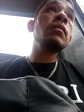 Snapshot of Gloryholeroom chatting on April 2026 07:10:01 PM Gloryholeroom online show from April 2026 07:10:01 PM