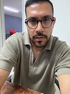 AdrianGarcia89 online show from July 2026 01:30:01 AM