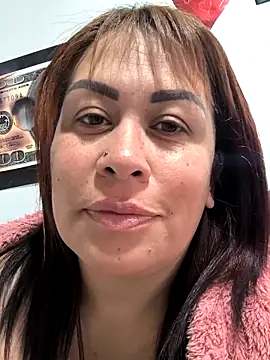 Snapshot of Natymendoza998 chatting on April 2026 07:53:01 PM Natymendoza998 online show from April 2026 07:53:01 PM