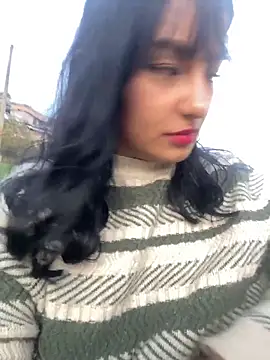 Noxveeltt online show from April 2026 11:02:01 PM