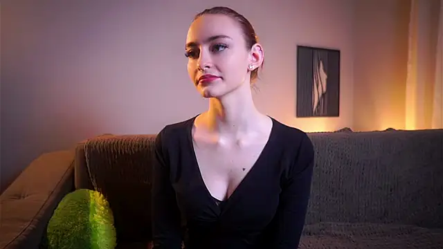 BeckiMacreno online show from December 2025 11:51:01 AM