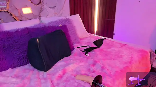 isabellagiirl online show from January 2026 08:25:01 PM