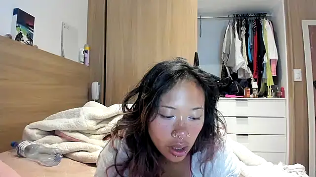 Snapshot of heavenngirlyy444 chatting on January 2026 07:24:02 AM heavenngirlyy444 online show from January 2026 07:24:02 AM