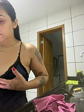 Nini  online show from May 2026 01:25:01 AM