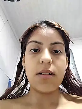 Snapshot of mia_hottie2210 chatting on December 2025 08:54:01 AM mia hottie2210 online show from December 2025 08:54:01 AM