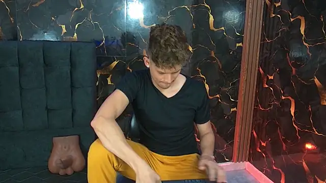 davilap toyboy online show from January 2026 11:37:02 AM