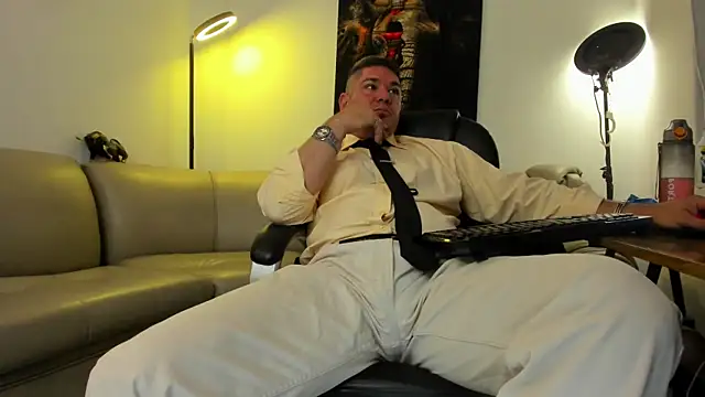 Dante Bellini online show from December 2025 11:50:01 AM