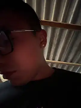 Snapshot of Marko-18 chatting on March 2026 03:04:01 PM Marko-18 online show from March 2026 03:04:01 PM