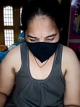 maduri   online show from April 2026 07:47:02 AM