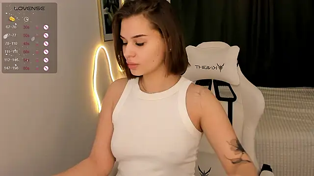 annie kits online show from February 2026 11:12:02 PM