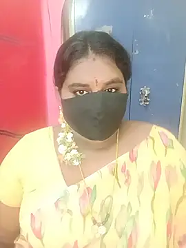 Snapshot of sirisha__9 chatting on June 2026 04:27:02 PM sirisha 9 online show from June 2026 04:27:02 PM
