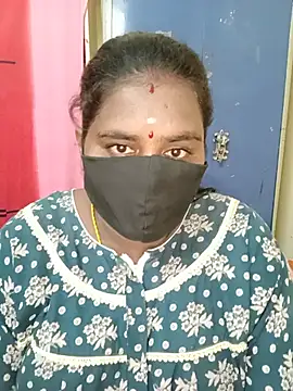 Snapshot of sirisha__9 chatting on August 2026 04:00:02 PM sirisha 9 online show from August 2026 04:00:02 PM