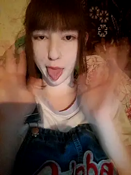 Snapshot of Yoonhee_ki chatting on July 2026 09:38:01 PM Yoonhee ki online show from July 2026 09:38:01 PM