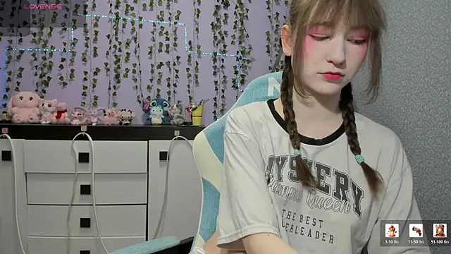 Snapshot of Yoonhee_ki chatting on July 2026 02:31:01 PM Yoonhee ki online show from July 2026 02:31:01 PM