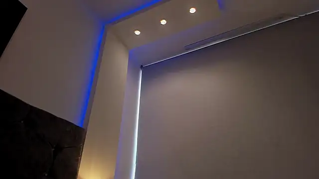 Eliot X online show from January 2026 09:16:02 PM