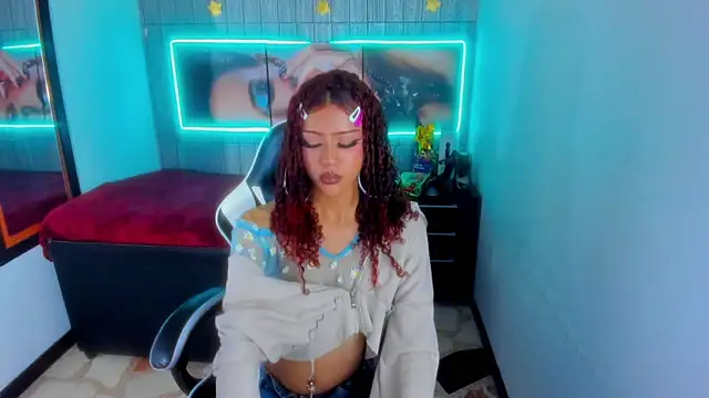 dolly boob online show from December 2025 05:03:02 AM