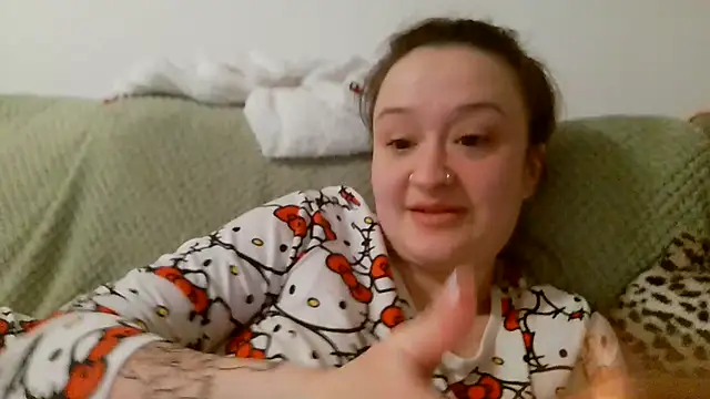 Snapshot of LilyLuck_ chatting on March 2026 09:10:01 PM LilyLuck online show from March 2026 09:10:01 PM