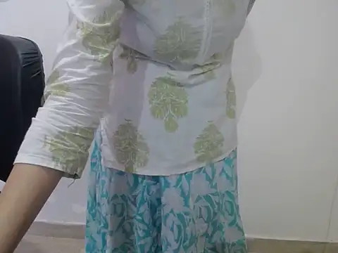 Farhana beautyfull online show from April 2026 04:41:01 AM