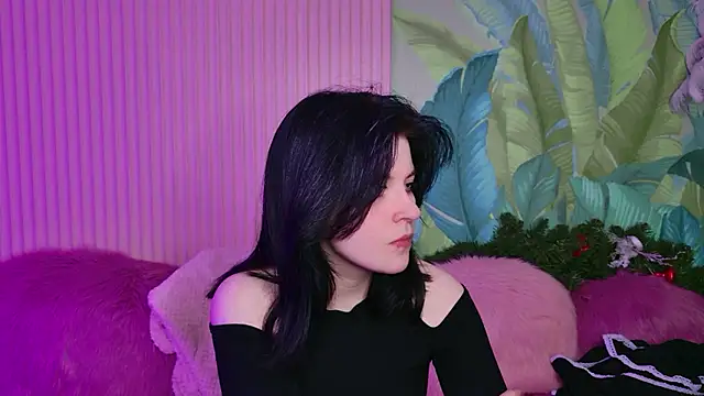 Snapshot of Milana_Cold chatting on January 2026 08:47:02 PM Milana Cold online show from January 2026 08:47:02 PM