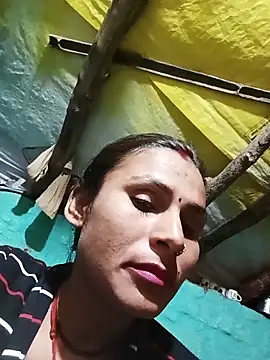 Cuty priti online show from February 2026 04:44:01 PM