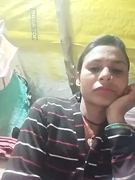 Cuty priti online show from February 2026 04:03:02 PM