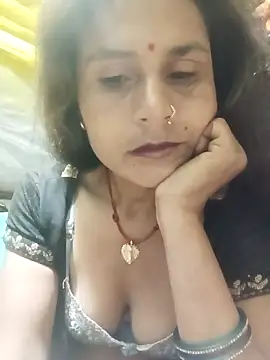 Cuty priti online show from March 2026 07:17:01 PM