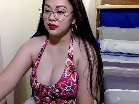 celine margo online show from April 2026 06:09:01 AM