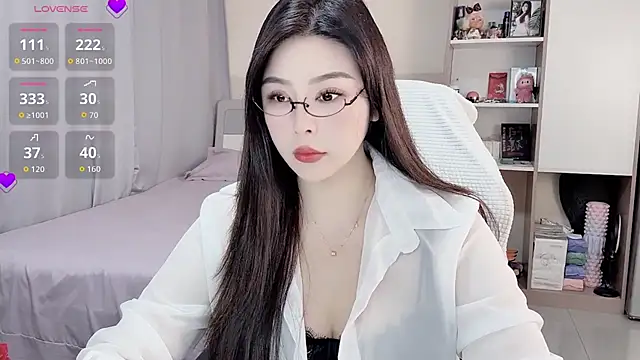 Ogravity  online show from April 2026 08:15:01 AM