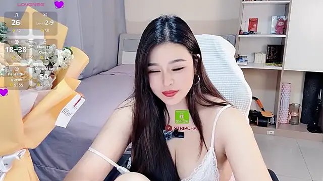 Ogravity  online show from May 2026 03:30:02 PM