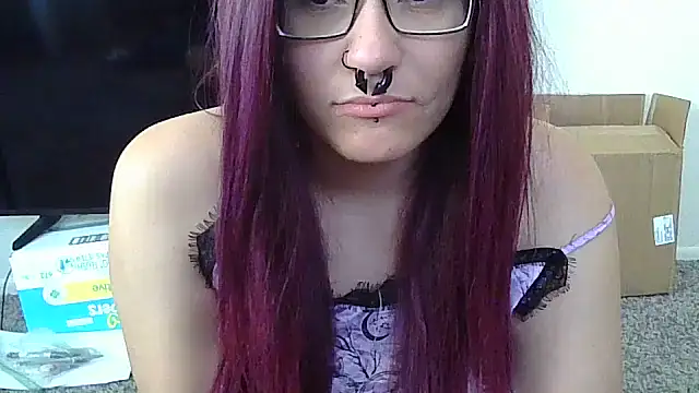 Snapshot of GabbyDaniella chatting on December 2025 11:01:02 PM GabbyDaniella online show from December 2025 11:01:02 PM