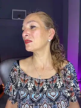 JennaMilf  online show from April 2026 07:04:02 PM