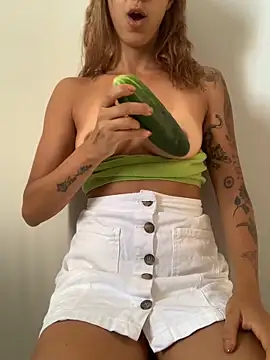 Snapshot of bety13 chatting on March 2026 09:25:01 AM bety13 online show from March 2026 09:25:01 AM