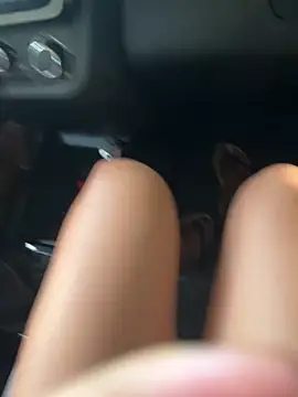 Snapshot of bety13 chatting on March 2026 12:33:01 PM bety13 online show from March 2026 12:33:01 PM