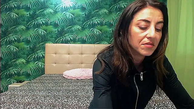 Snapshot of Stella_John chatting on January 2025 09:03:01 AM Stella John online show from January 2025 09:03:01 AM