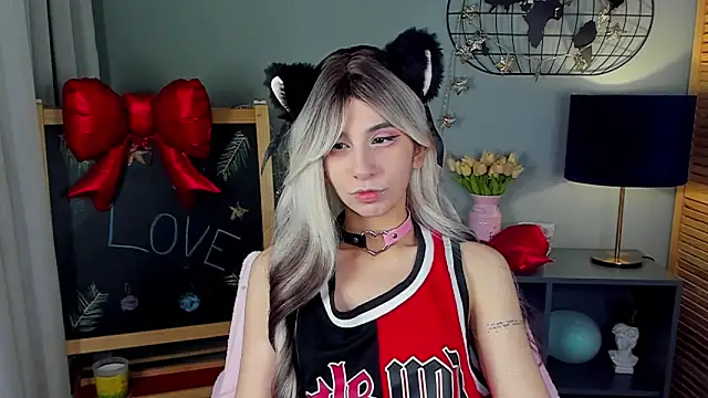 lesilos online show from February 2026 01:24:02 AM