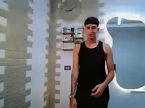 Snapshot of neithan_sleitherx chatting on January 2026 06:53:02 PM neithan sleitherx online show from January 2026 06:53:02 PM