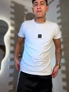 Snapshot of neithan_sleitherx chatting on February 2026 03:04:02 PM neithan sleitherx online show from February 2026 03:04:02 PM