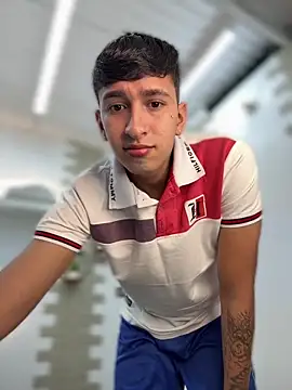 Snapshot of neithan_sleitherx chatting on February 2026 01:07:01 PM neithan sleitherx online show from February 2026 01:07:01 PM