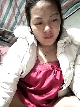 Lucky cutee online show from February 2026 11:42:02 PM