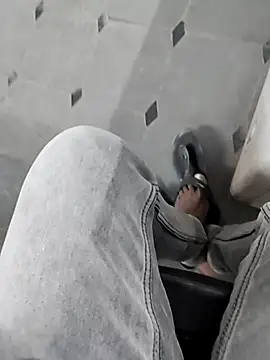 Snapshot of hydhunk26 chatting on January 2026 01:03:01 PM hydhunk26 online show from January 2026 01:03:01 PM