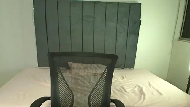 Snapshot of Sofii_unicorn chatting on February 2026 05:06:02 AM Sofii unicorn online show from February 2026 05:06:02 AM