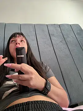 Sofii unicorn online show from March 2026 02:43:01 PM