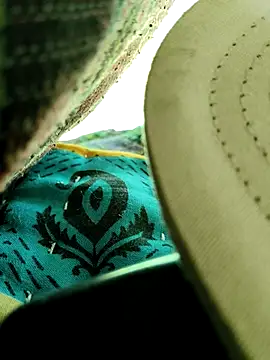 Snapshot of Hot2602 chatting on April 2026 06:03:02 AM Hot2602 online show from April 2026 06:03:02 AM