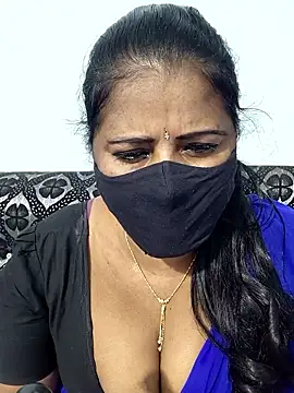 Snapshot of siri_tamiltelugu chatting on January 2026 11:18:01 PM siri tamiltelugu online show from January 2026 11:18:01 PM